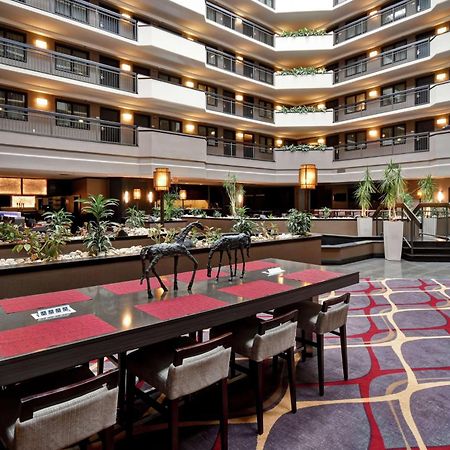 Embassy Suites By Hilton Dulles Airport Хърндън Екстериор снимка