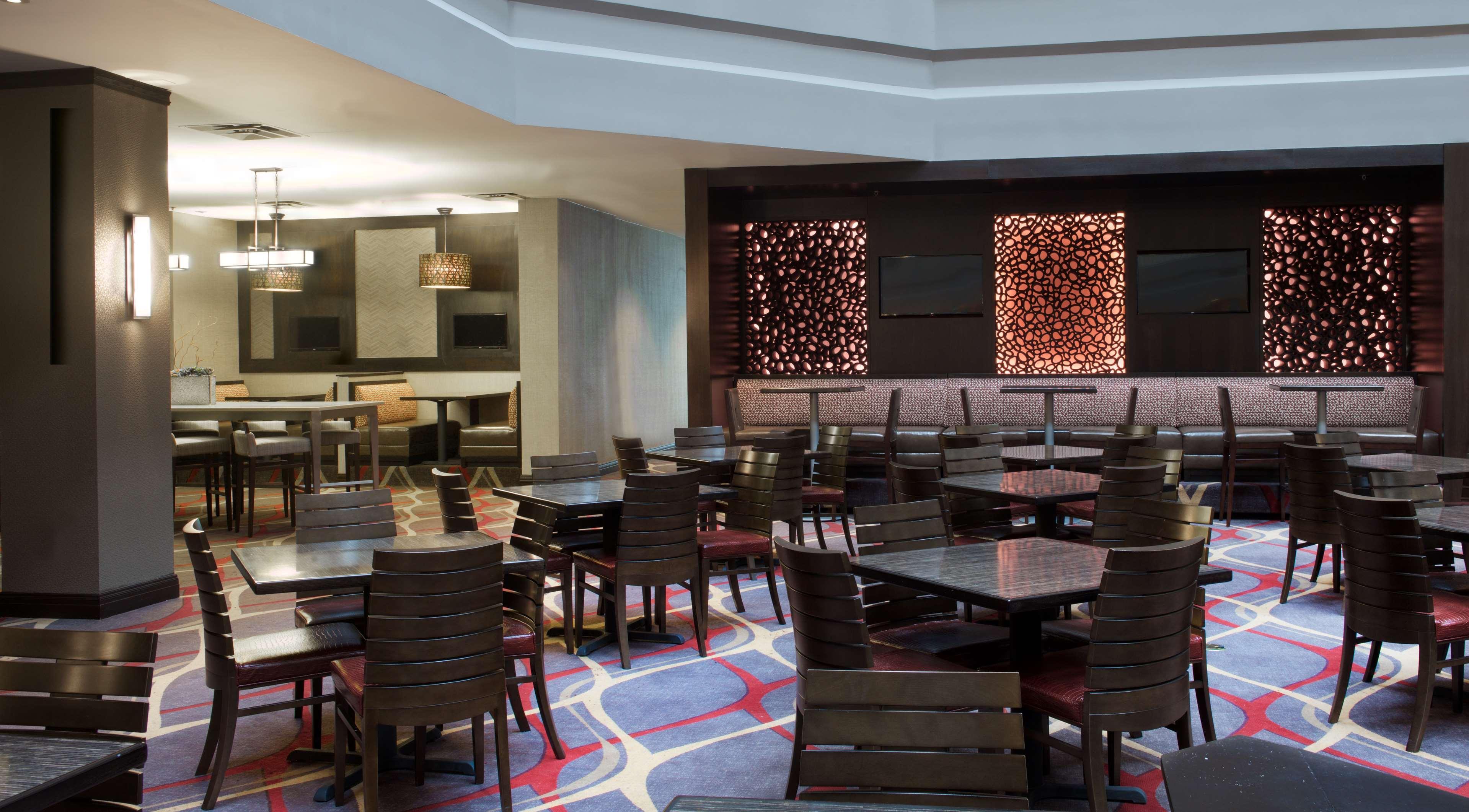 Embassy Suites By Hilton Dulles Airport Хърндън Екстериор снимка