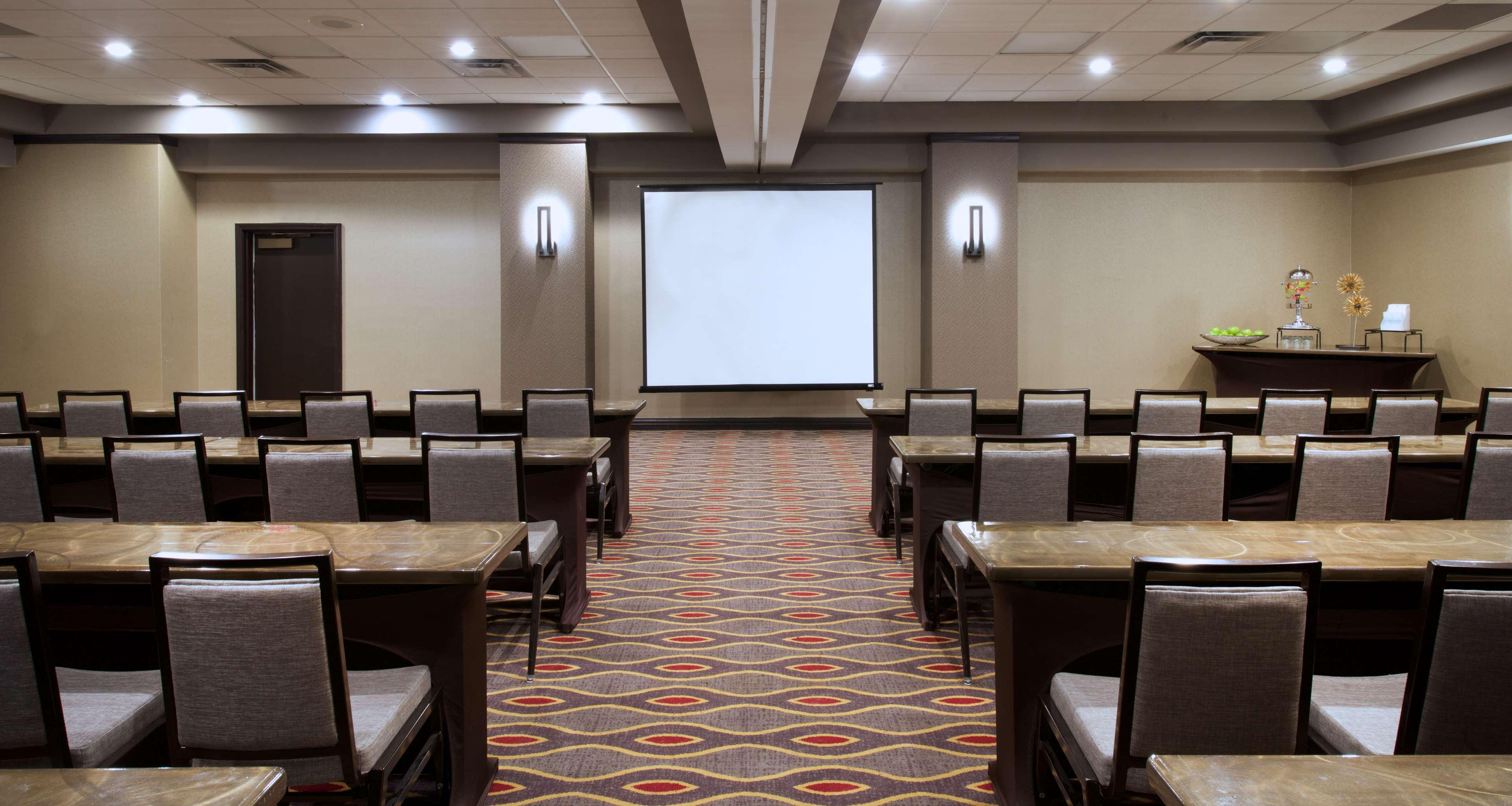 Embassy Suites By Hilton Dulles Airport Хърндън Екстериор снимка